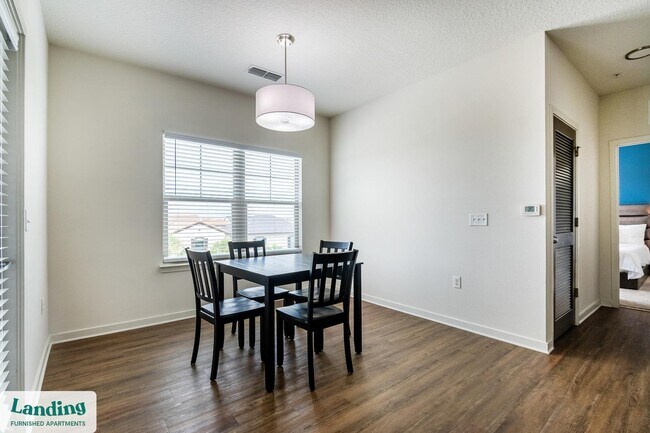 Building Photo - 2439 Casona Ln