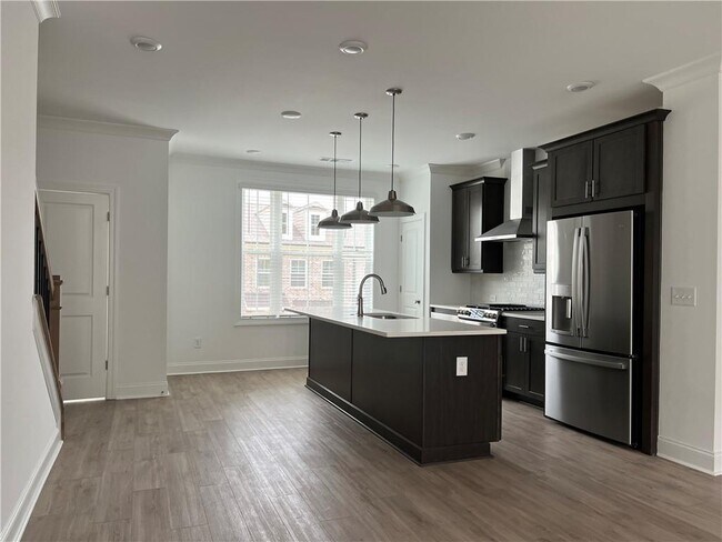 Building Photo - 1651 Wellborn Walk