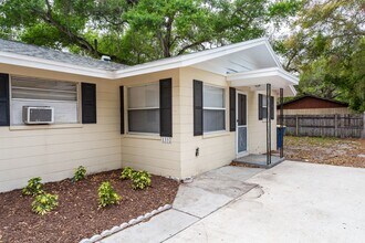 Building Photo - Wonderfully located 1/1 Duplex - No washer/dryer