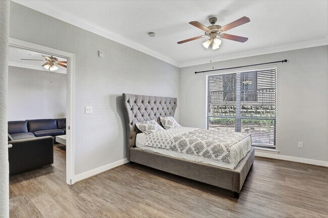 Building Photo - 2299 Lone Star Dr