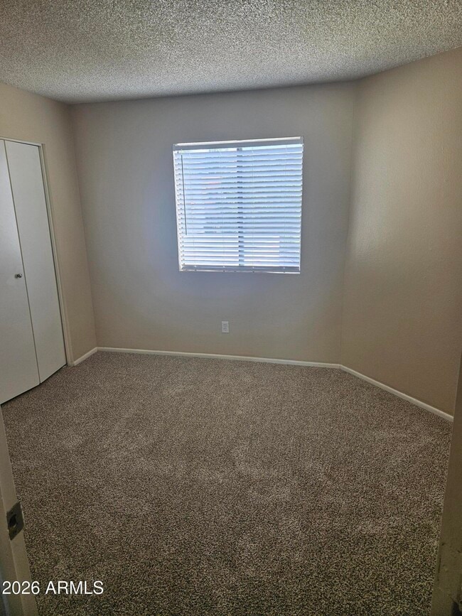 Building Photo - 885 N Granite Reef Rd