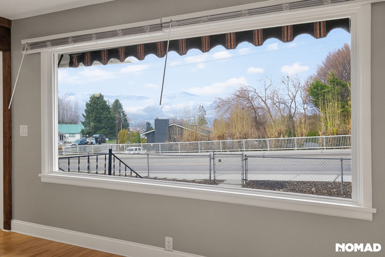 Building Photo - 785 Eastmont Ave