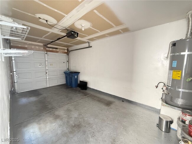 Building Photo - 8004 Celestial Ave