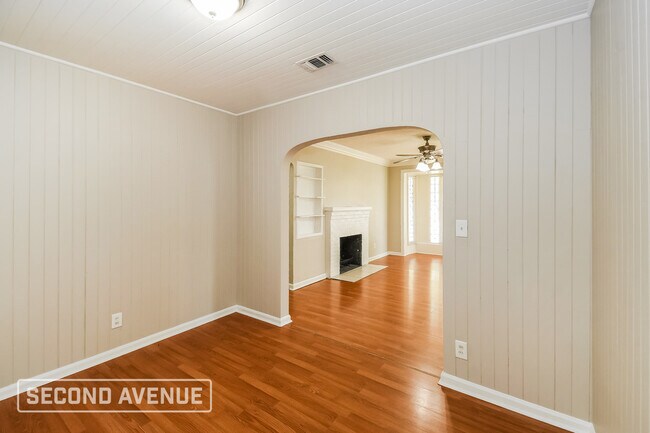 Building Photo - 7027 Barberie St