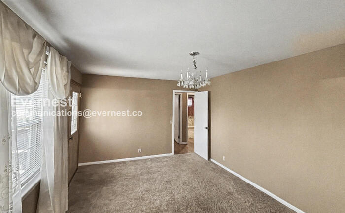 Building Photo - 7852 Opal Dr