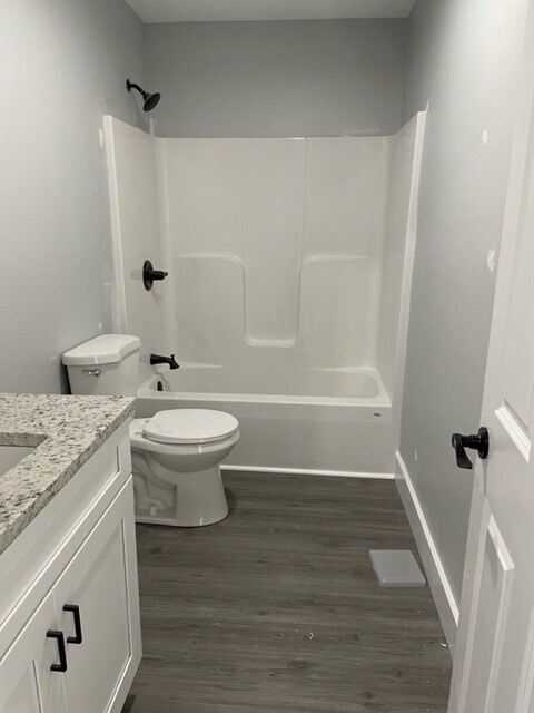 Building Photo - 32 Main St