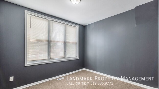 Building Photo - 2612 W 25th St