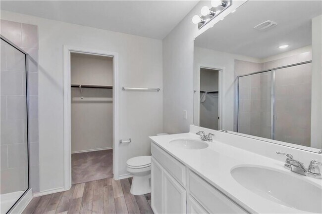 Building Photo - 338 Pepperbark Loop