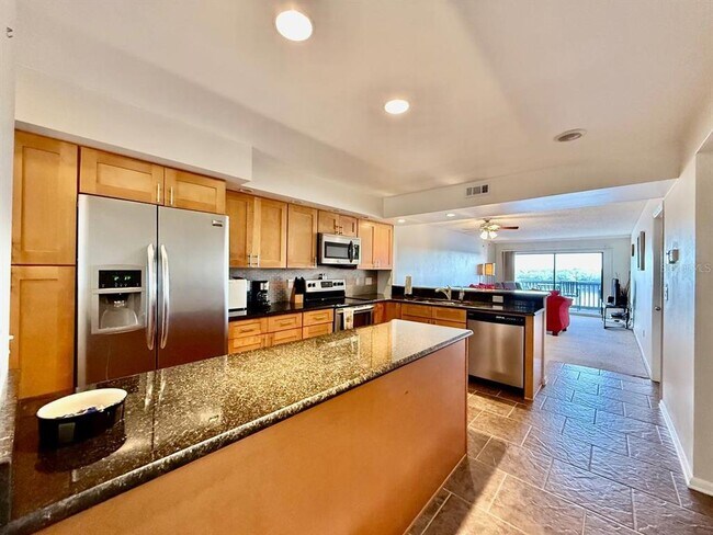 Building Photo - 821 Bahia Del Sol Dr