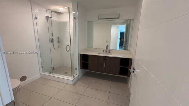 Building Photo - 7875 NW 107th Ave