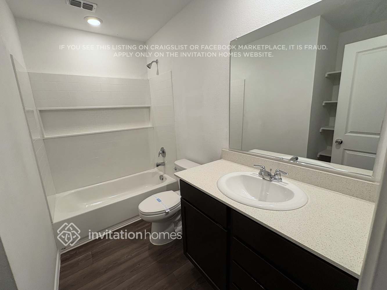 Building Photo - 3054 Wallace Wls Ct