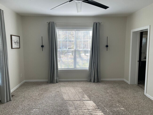 Building Photo - 6 Bedroom 4 Bathroom House in Supply NC-Unfurnished