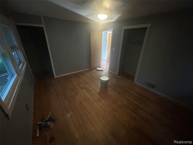 Building Photo - 33314 Belding Ct