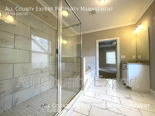 Building Photo - 4885 Hanson Farms Ln