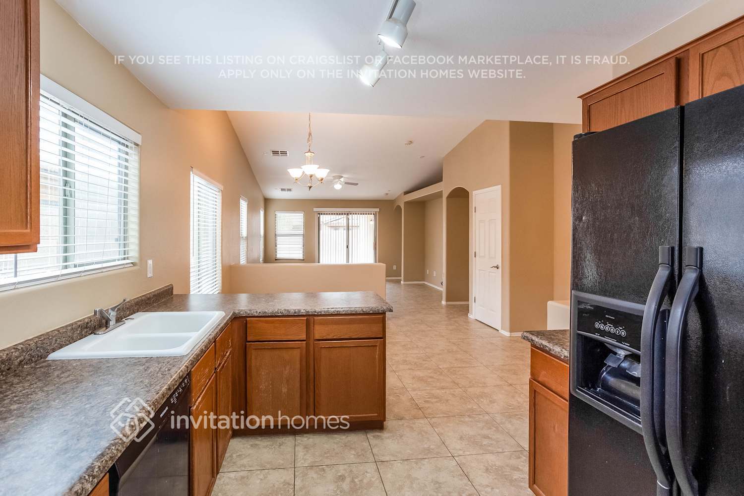 Building Photo - 45373 W Desert Garden Rd