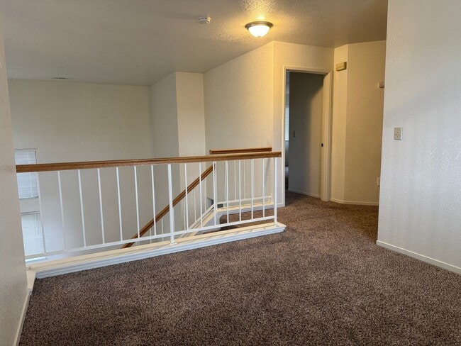 Building Photo - Antelope home