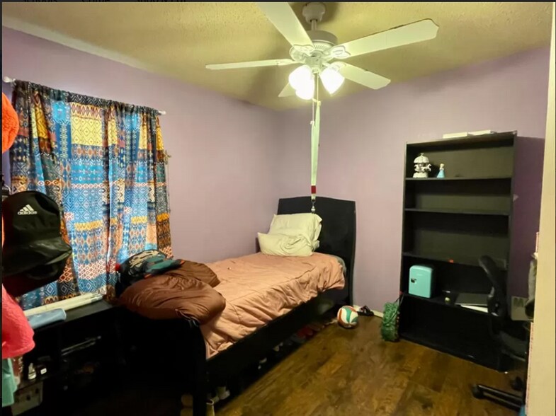 BR - 2503 108th Dr