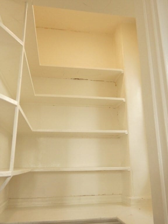 Building Photo - 77 St Andrew Rd