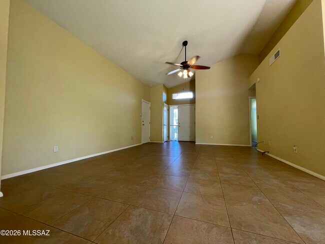 Building Photo - 3741 W Spinnaker Ln