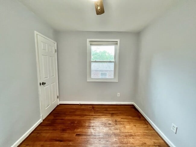 Building Photo - 3700 Woodridge Ave