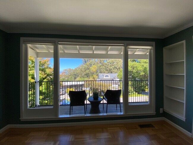 Building Photo - 161 El Bonito Way