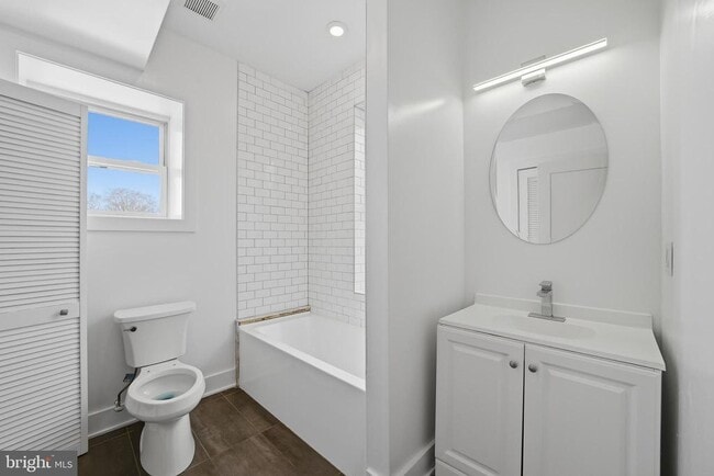 Building Photo - 3626 N 19th St