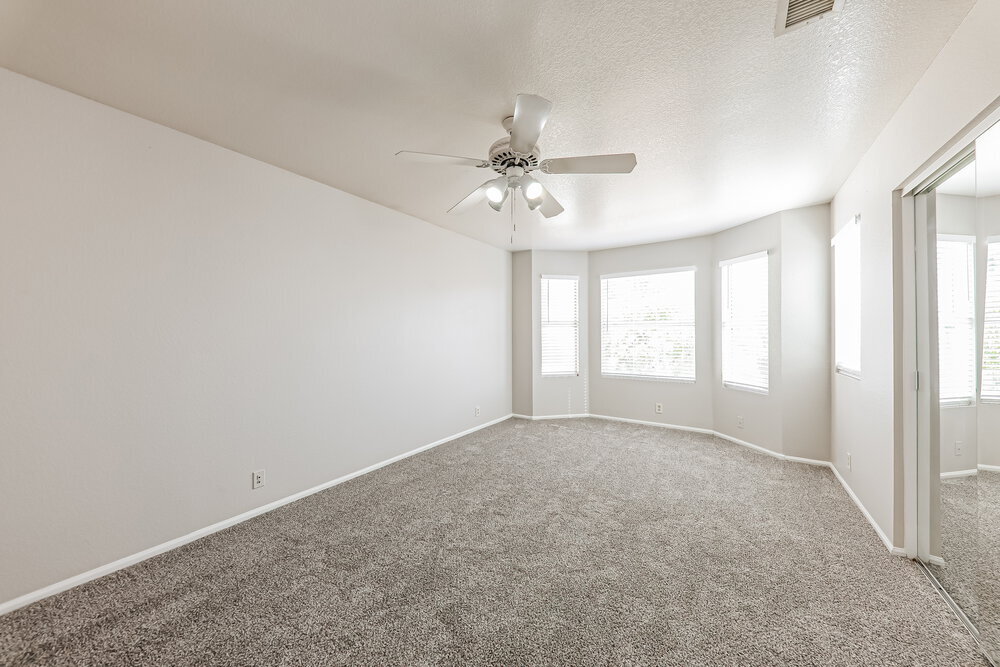 Building Photo - 7706 W Tonto Dr