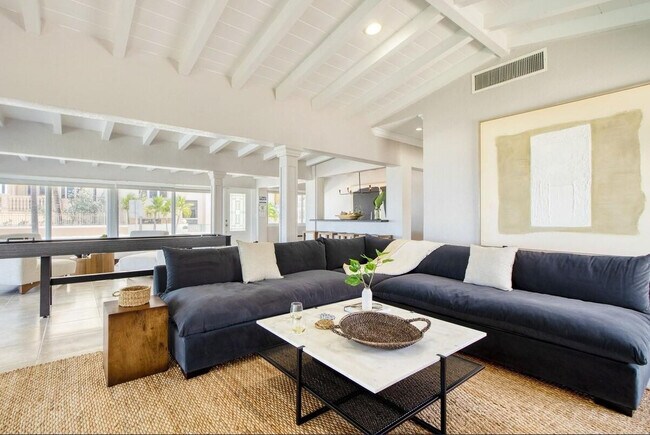 Building Photo - 1501 N Fort Lauderdale Beach Blvd