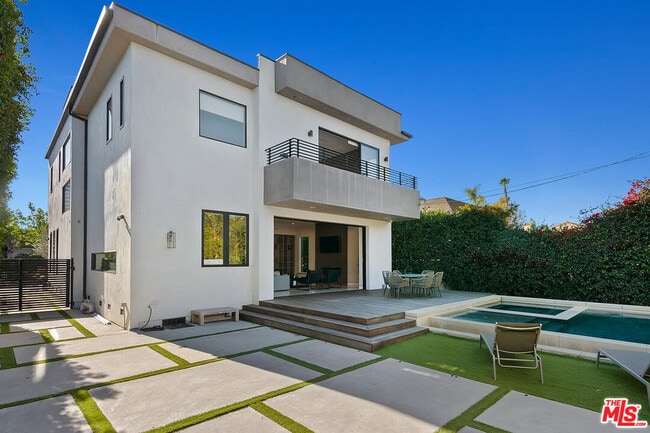 Building Photo - 6347 Maryland Dr