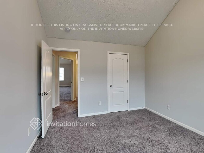 Building Photo - 225 Baltimore Ave