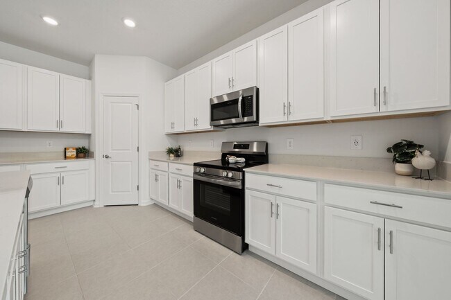 Building Photo - 3 Bedrrom 2 bathroom + Office-Brand-New Luxury Living in Rivington – DeBary, FL