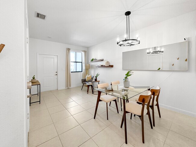 Building Photo - 13402 SW 286th St