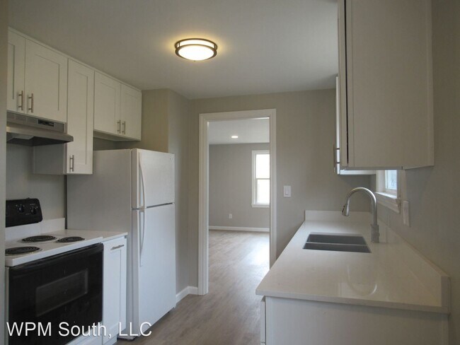 Building Photo - 2 br, 1 bath House - 435 Windsor Way NE