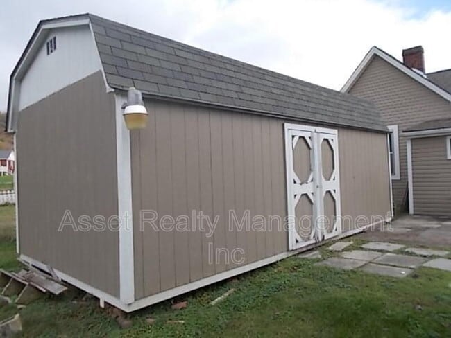 Building Photo - 3023 Rector St