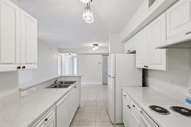 Building Photo - 15470 SW 284th St