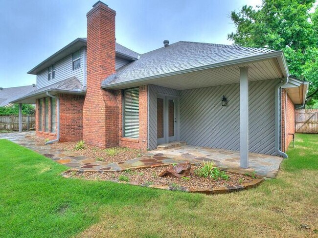 Building Photo - *Rare Find* Stunning Brookhaven 4 Bed 2.5 ...