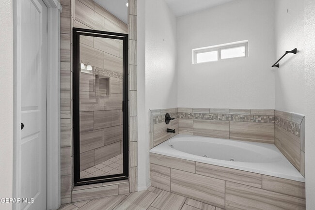 Building Photo - 12406 Furlong Cir