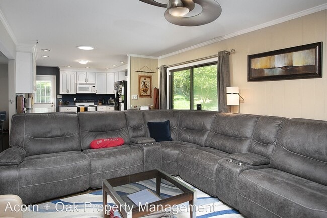 Building Photo - 3 br, 2 bath House - 115 Bruton Drive