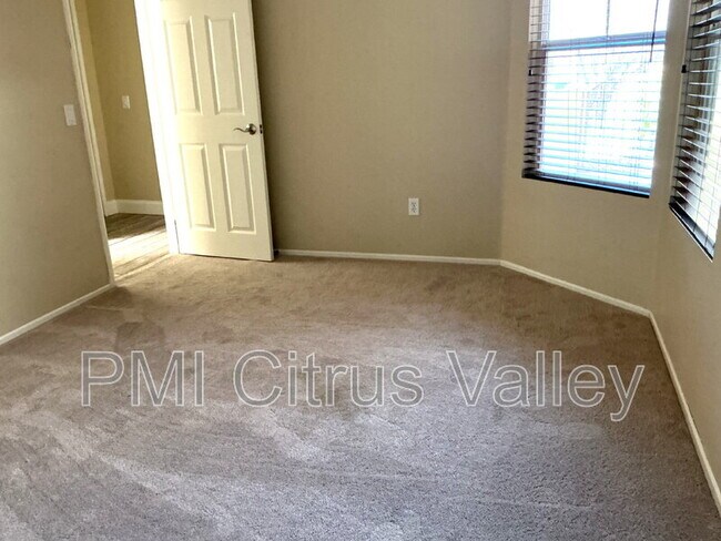 Building Photo - 1250 Berylstone Dr