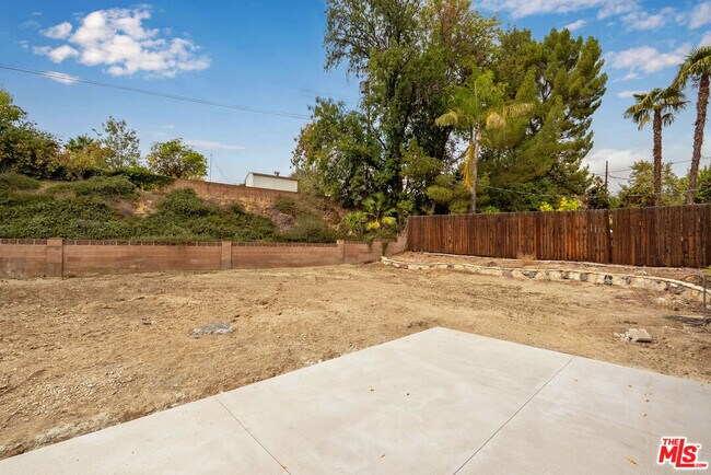 Building Photo - 8309 Denise Ln