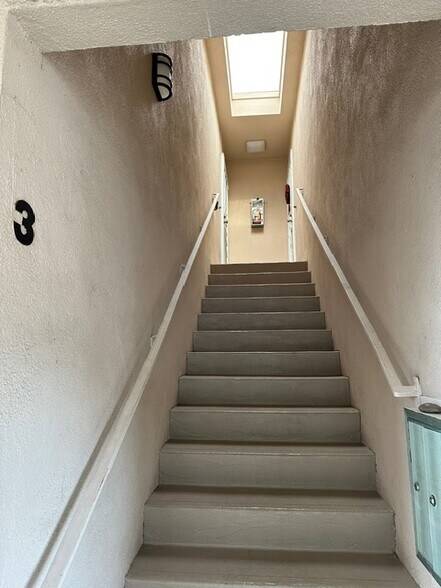 Building Photo - 3844 Groton St