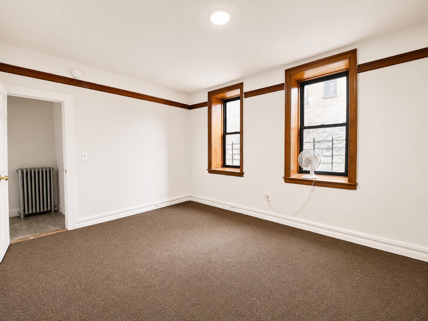 Building Photo - 2511 Cruger Ave