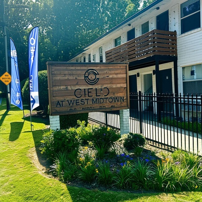 Building Photo - Live in Style at Cielo at West Midtown – Y...
