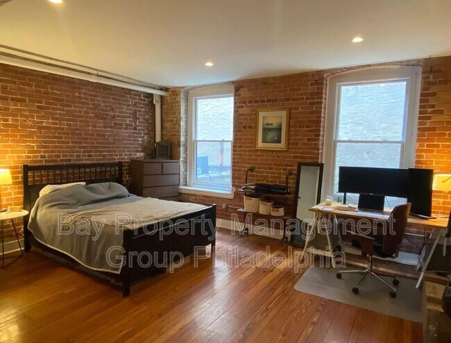 Building Photo - 817 N 2nd St