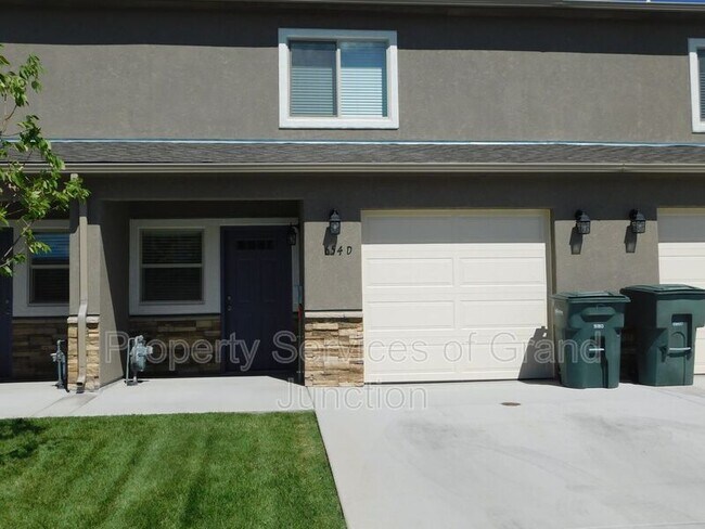Building Photo - 654 Trinity Way