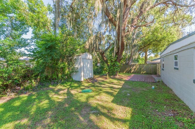 Building Photo - 7113 Parison Dr