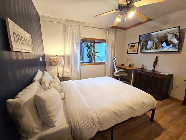 Building Photo - 152 Central Ave