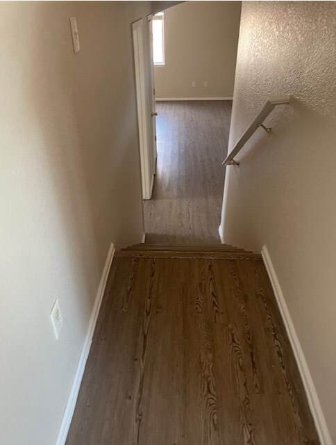 Building Photo - Charming 3 beds 2.5 baths in Firestone