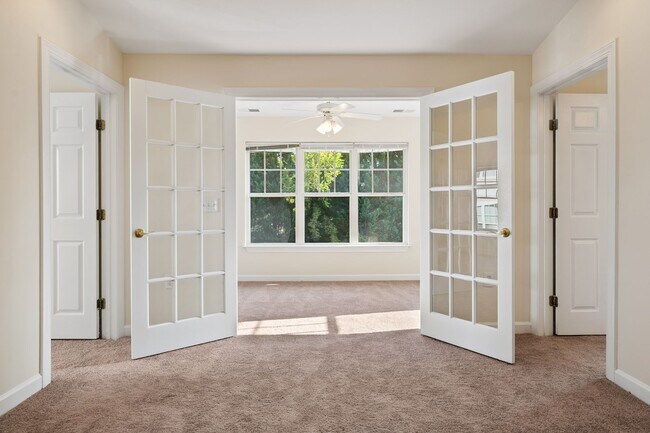 Building Photo - 3be/3ba Apartment Near Duke's Medical/Rese...