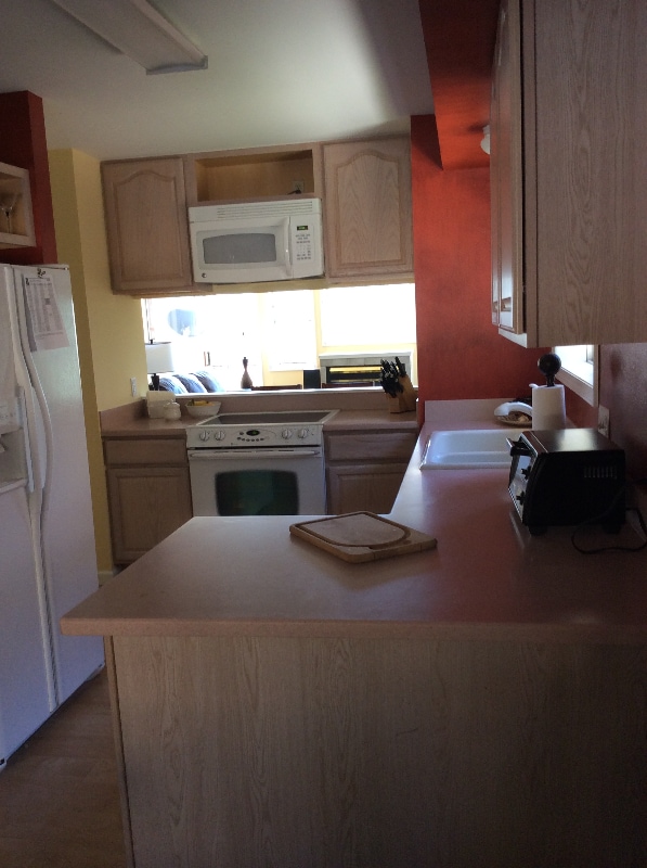 Building Photo - 460 Moonridge Dr